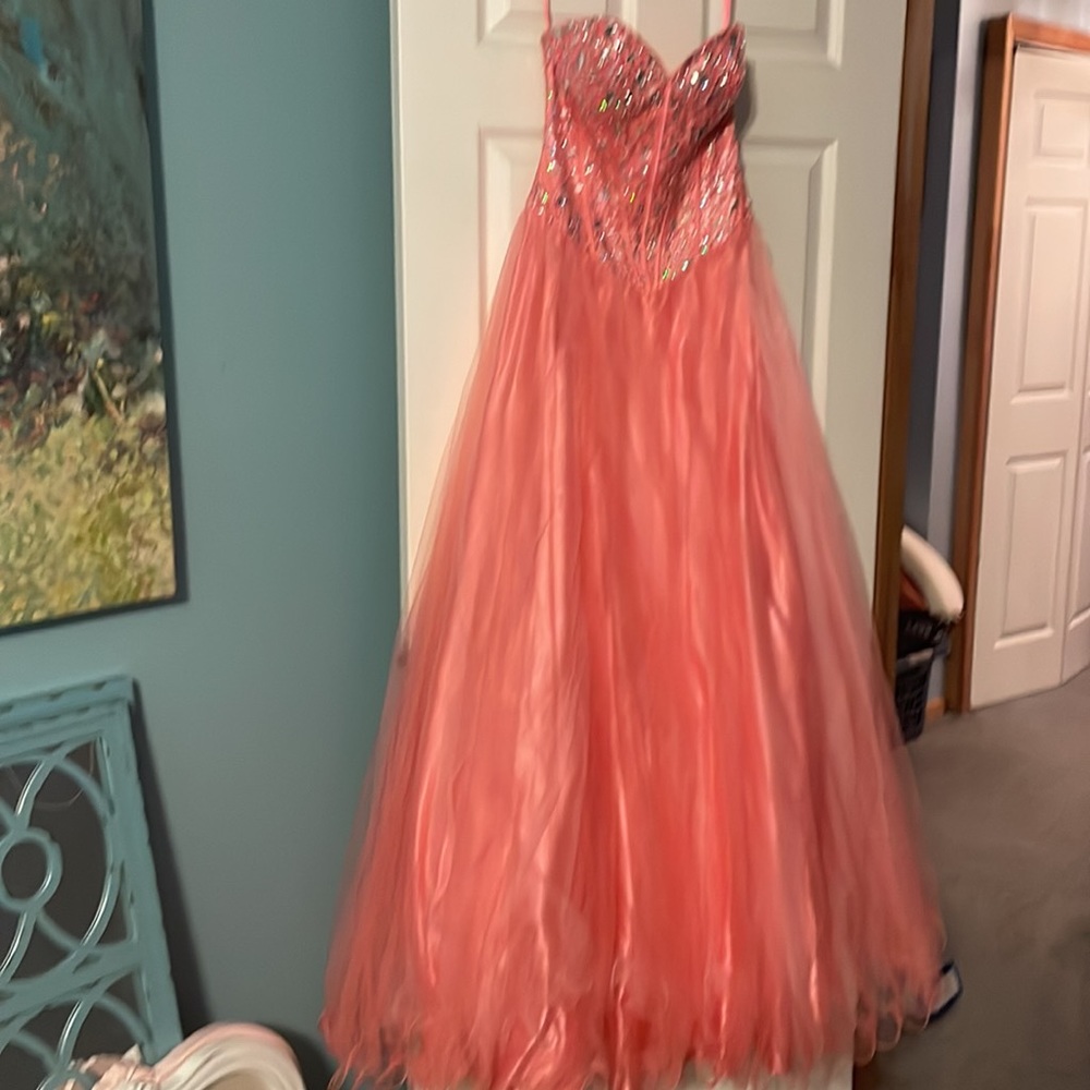 Prom Dress - Picture 2 of 14